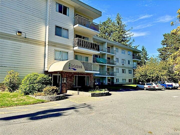 322 Birch St #303 — photo 1