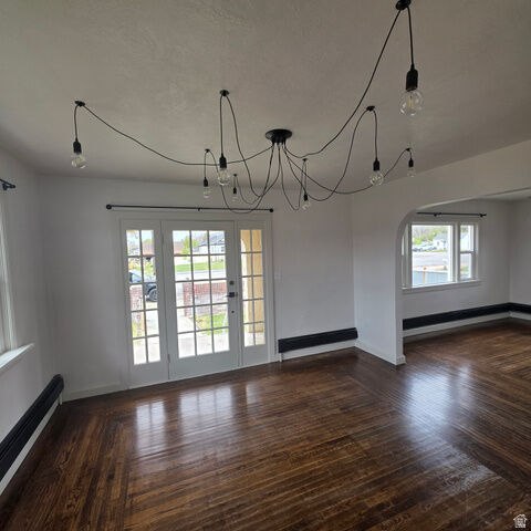 Property Photo: 66 E 400 S UT 84648