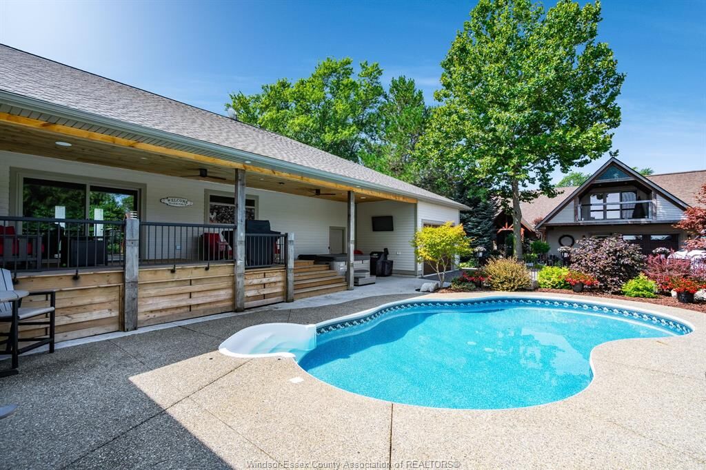 Property Photo: 1568 Gore Road ON N0R 1G0