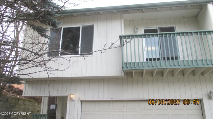 Property Photo:  275 Creekside Street #4  AK 99504 