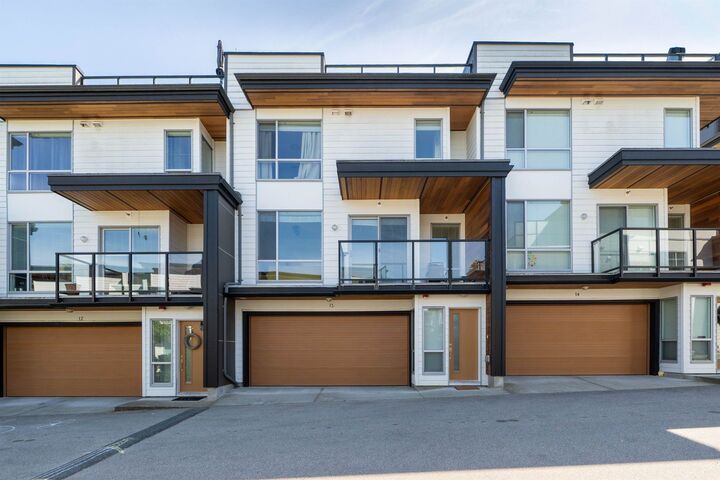 2825 159 Street Street 13 — photo 1