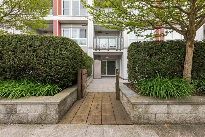 10033 River Drive 107 — photo 1
