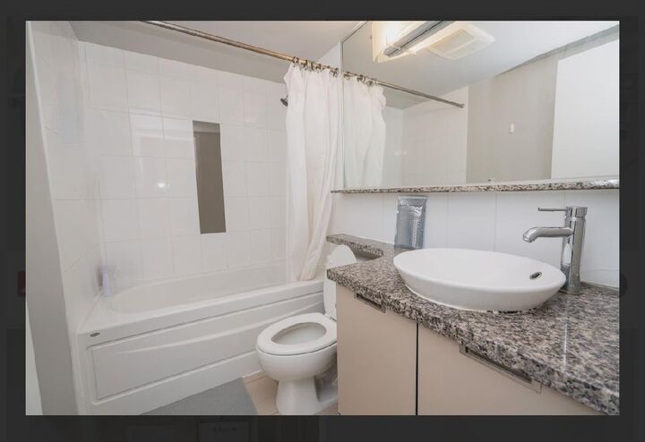 Property Photo: 1082 Seymour Street 908 BC V6B 1X9