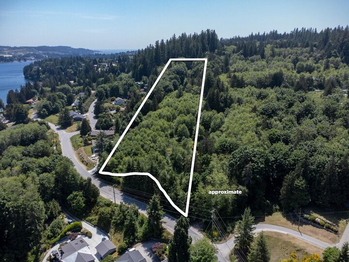 Property Photo: Lot 15 N Gale Avenue BC V0N 3A5