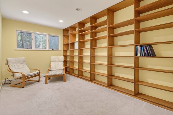 Property Photo:  19 Spruce Lane  NY 14850 
