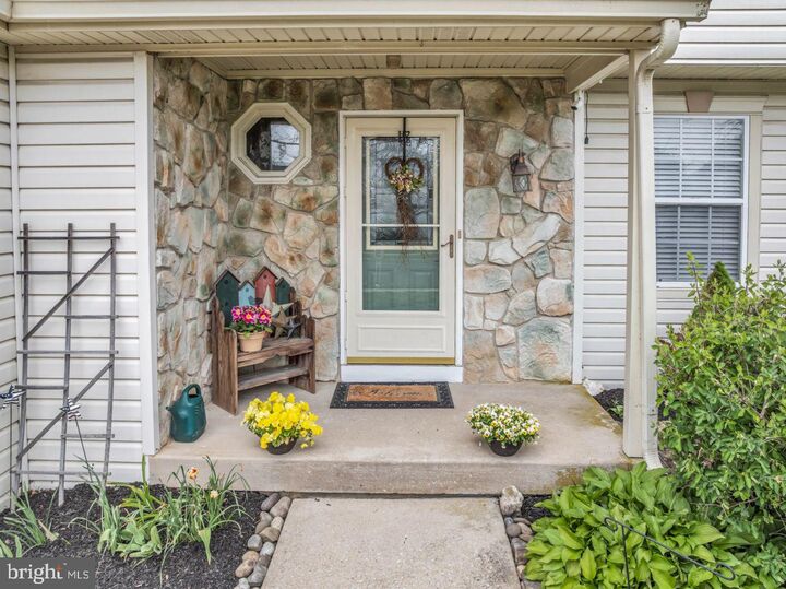 Property Photo:  301 Platinum Court  NJ 08028 
