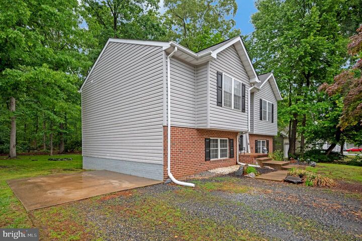 Property Photo:  5515 S Branch Road  VA 22407 