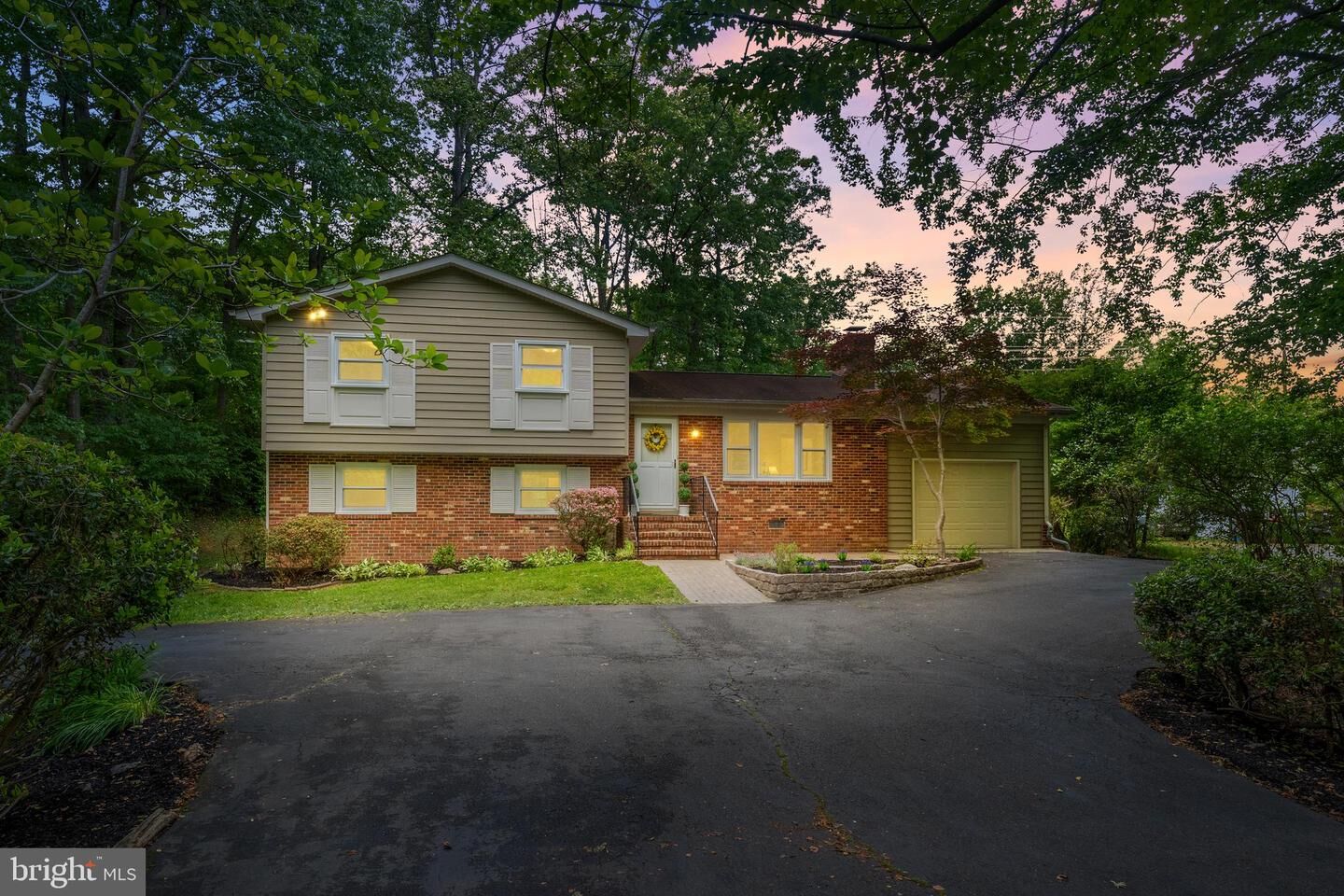 Property Photo:  214 Braehead Drive  VA 22401 