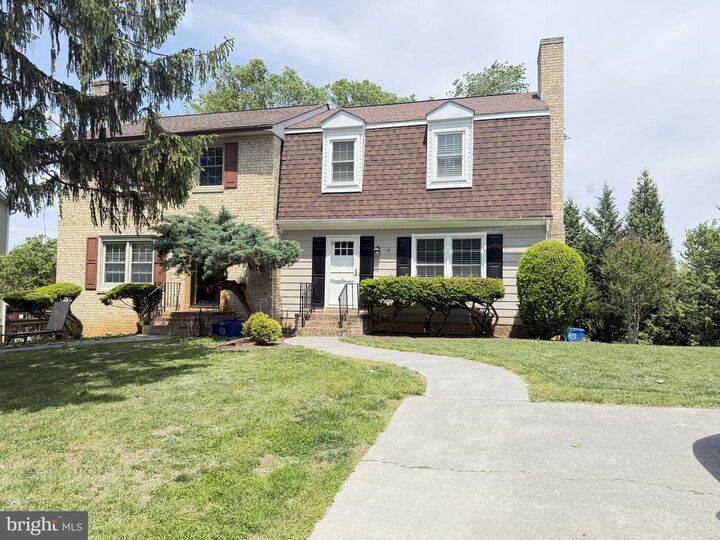 Property Photo:  824 Appleseed Court  VA 22601 