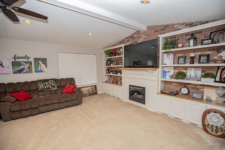 Property Photo:  70 Moore Circle  AR 71665 