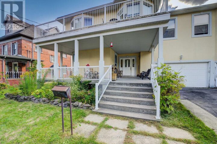 Property Photo:  7 Robinson Street South  ON L3M 3C5 