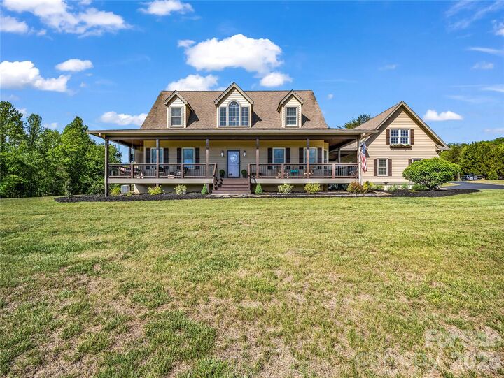 Property Photo:  121 Emerald Parkway  NC 28139 
