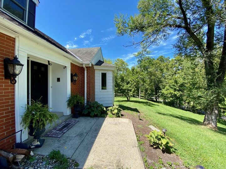 Property Photo:  8525 Camargo Road  OH 45243 