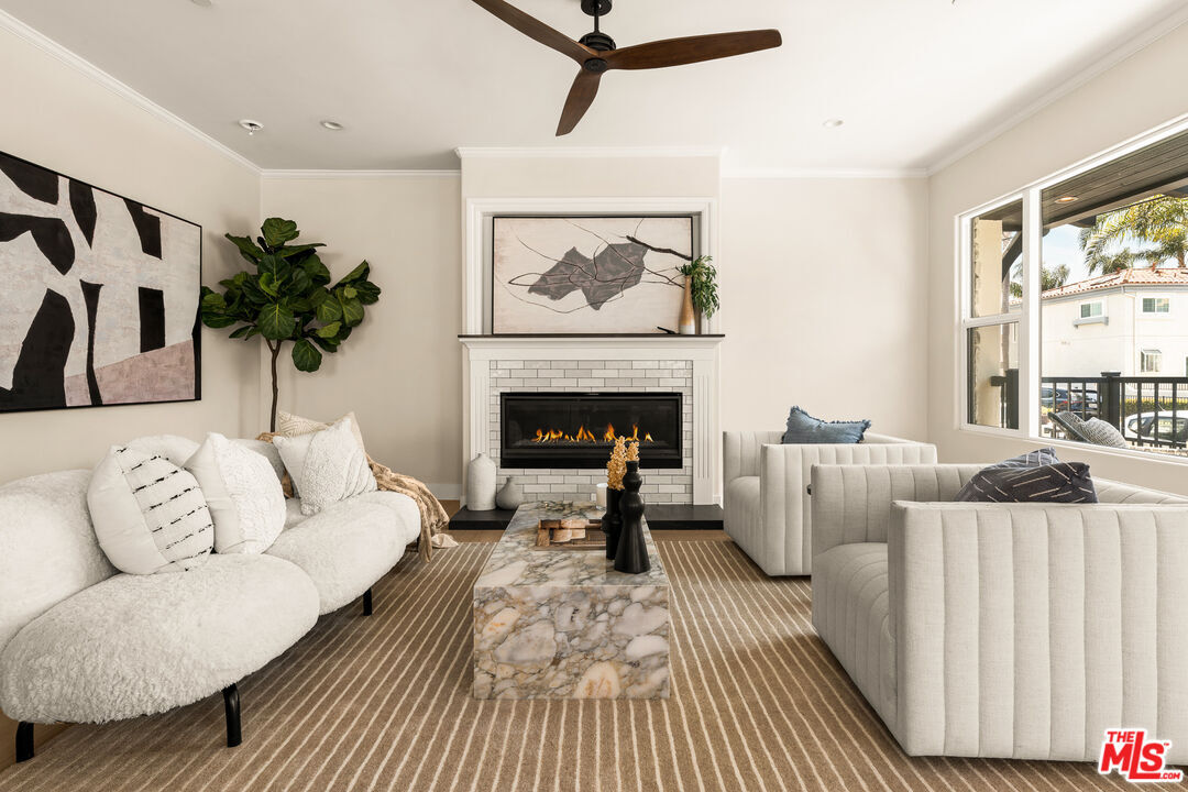 Property Photo: 812 N Cleveland St CA 92054