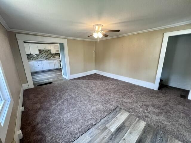 Property Photo:  402 S Penn St  PA 15767 