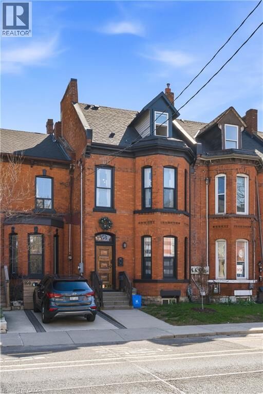 158 Hunter Street East — photo 1