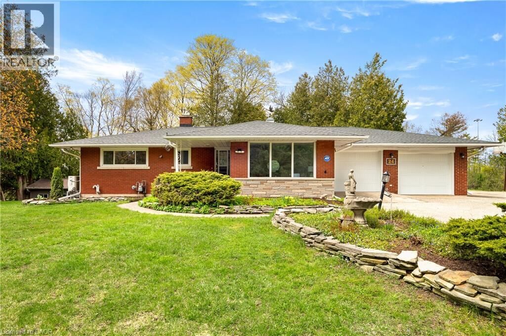 Property Photo: 24 Grand Hill Drive ON N2P 2E4