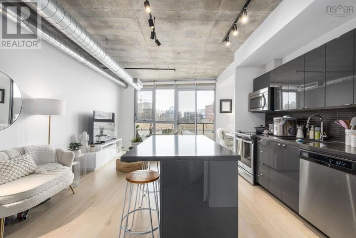 1065 Barrington Street 504 — photo 1
