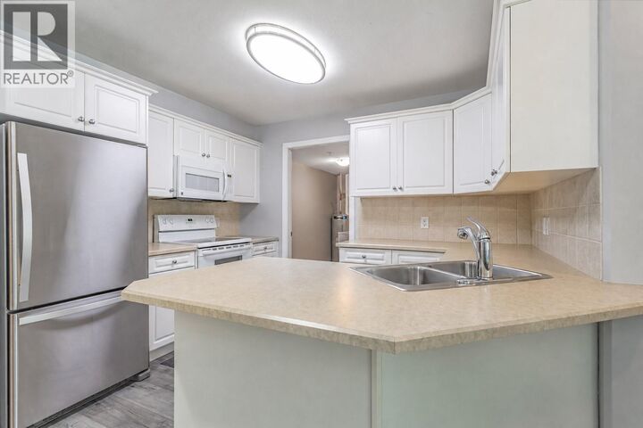 Property Photo: 260 Franklyn Road 114 BC V1X 8C1