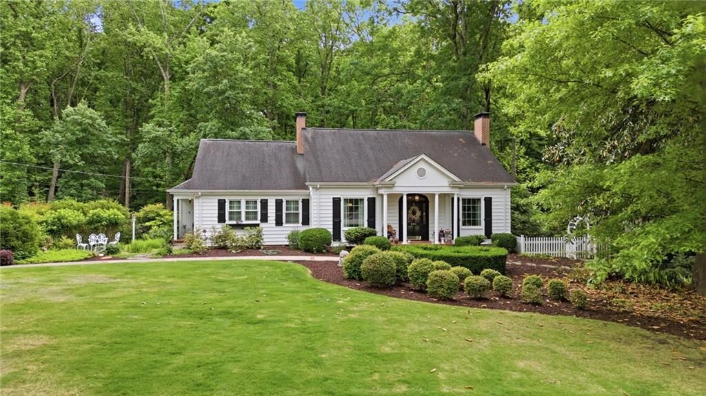 Property Photo:  691 Dixon Drive  GA 30501 