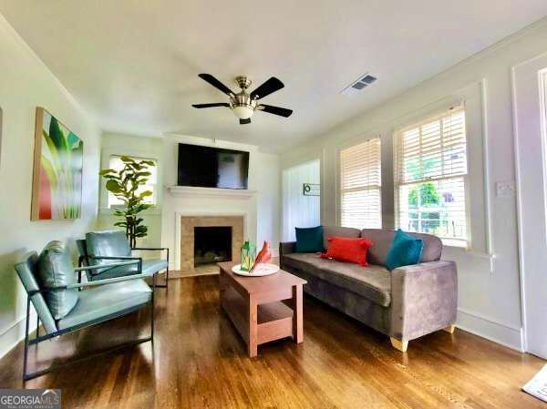 Property Photo: 1267 Holly Street NW GA 30318