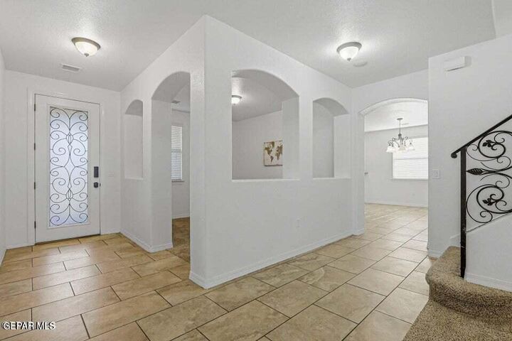 Property Photo: 520 Gomez Road TX 79932