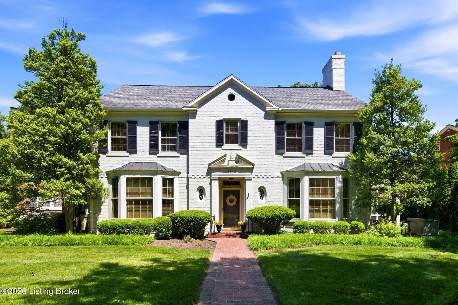 Property Photo:  2343 Village Dr  KY 40205 