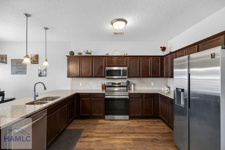 Property Photo:  291 Morgan Field Boulevard  GA 31316 