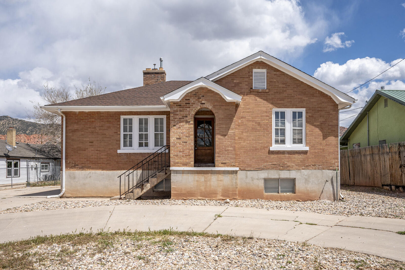 Property Photo:  480 N 300 W  UT 84721 