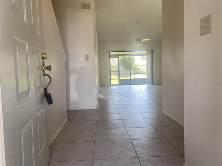 Property Photo:  42 Pine Island Circle  FL 34743 