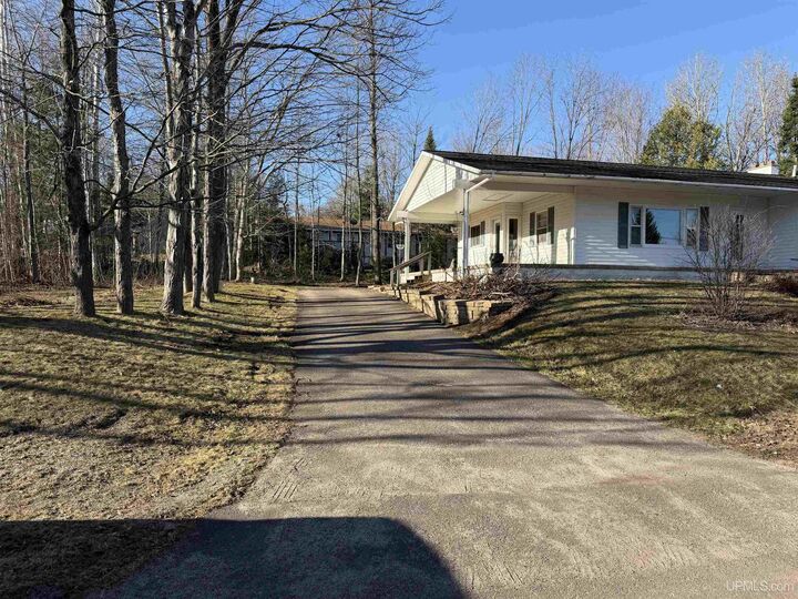 Property Photo: 705 W Baraga Avenue MI 49931