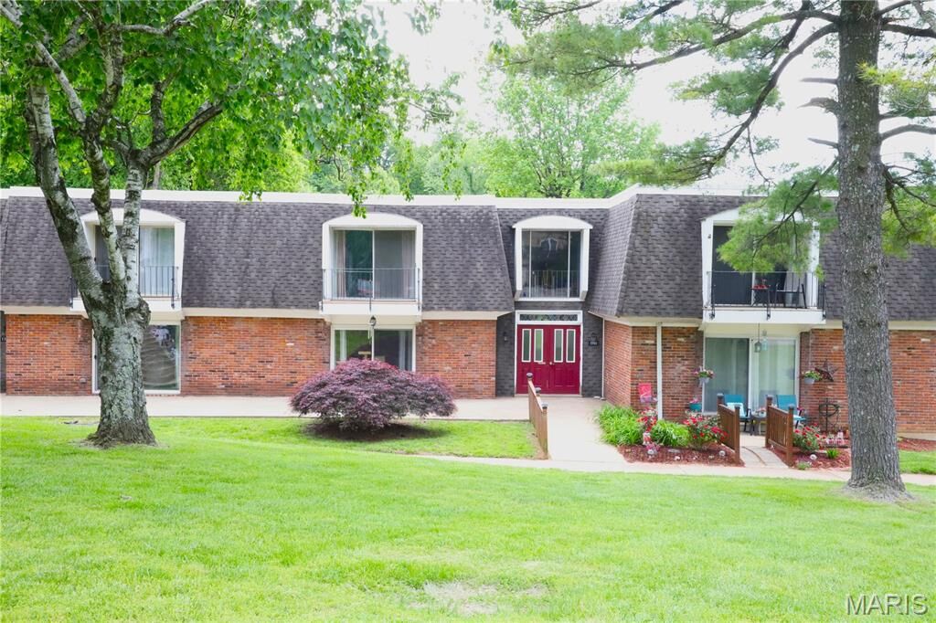 Property Photo:  1700 Ramada Boulevard F  IL 62234 