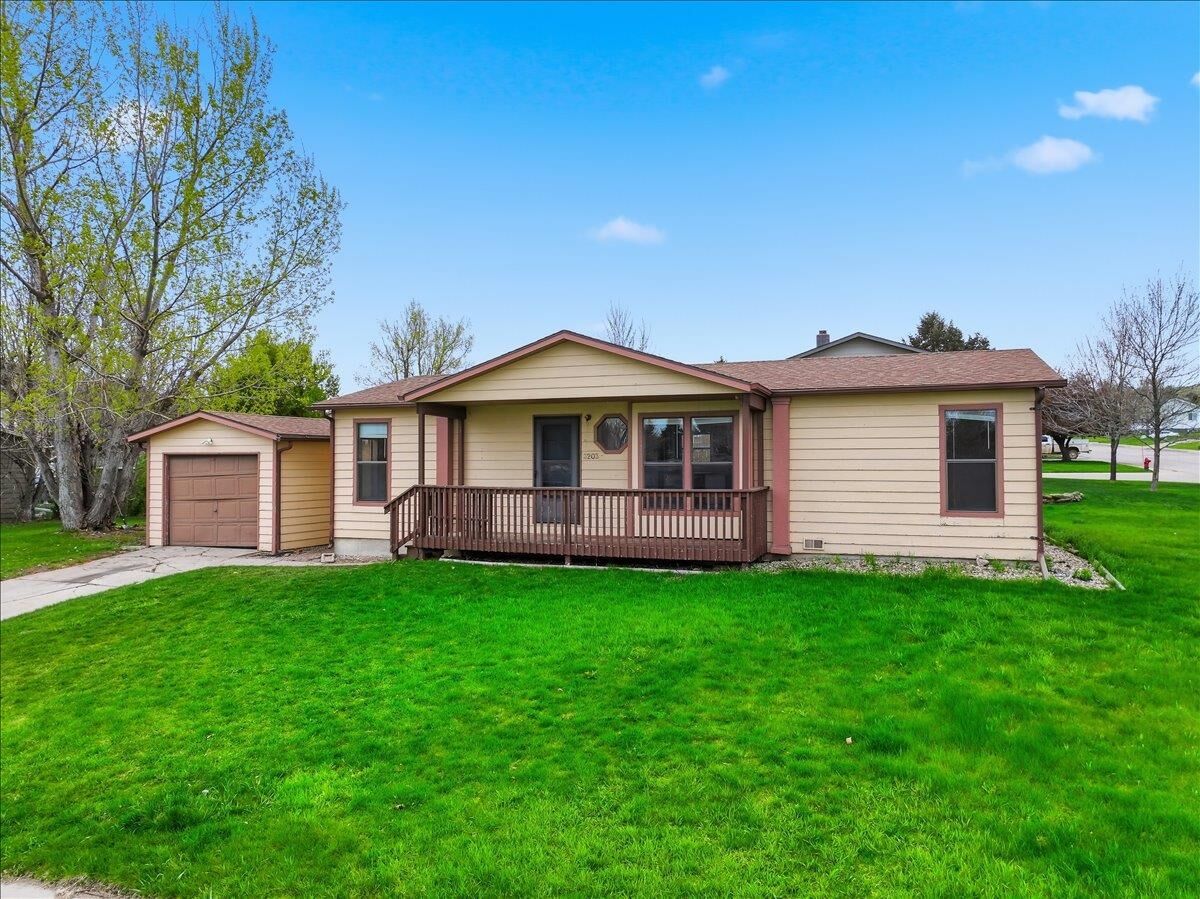 Property Photo: 3203 7th Avenue SD 57783