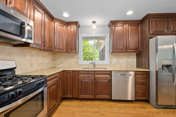 Property Photo:  433 Hackberry Road  IL 60423 