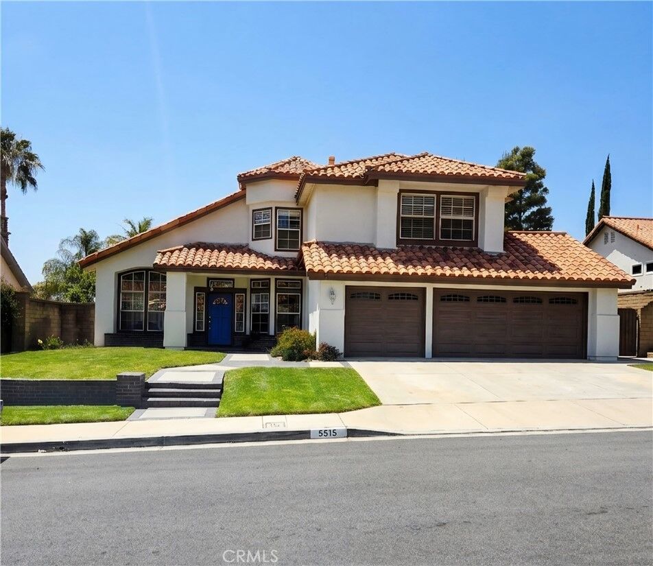 Property Photo:  5515 Bluebrook  CA 92887 