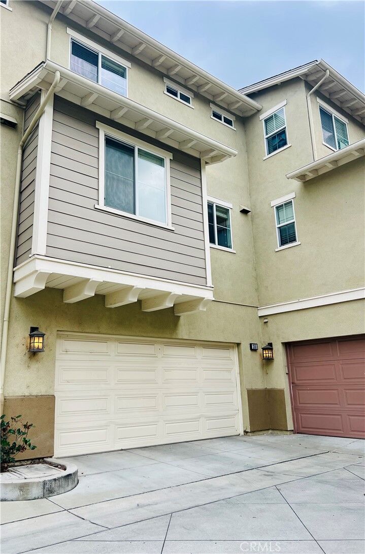 Property Photo:  350 Flyers  CA 92782 