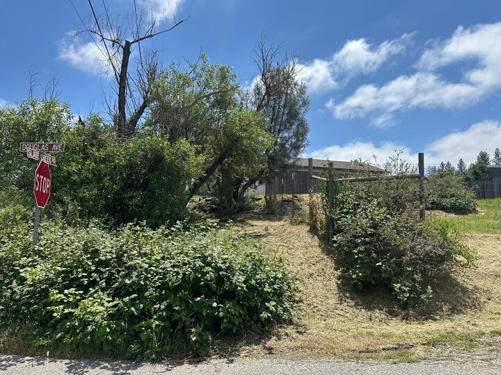 Property Photo: 984 Slate Creek Road CA 95945
