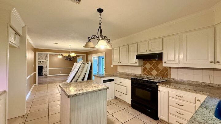 Property Photo:  597 Roper Road  TX 75904 
