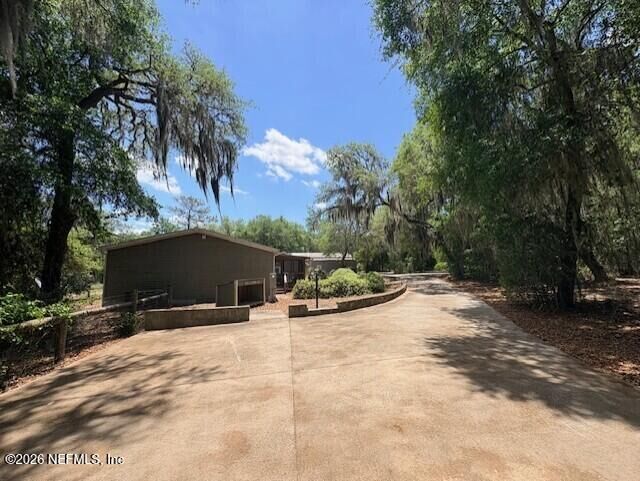 Property Photo:  240 Swan Lake Drive  FL 32666 