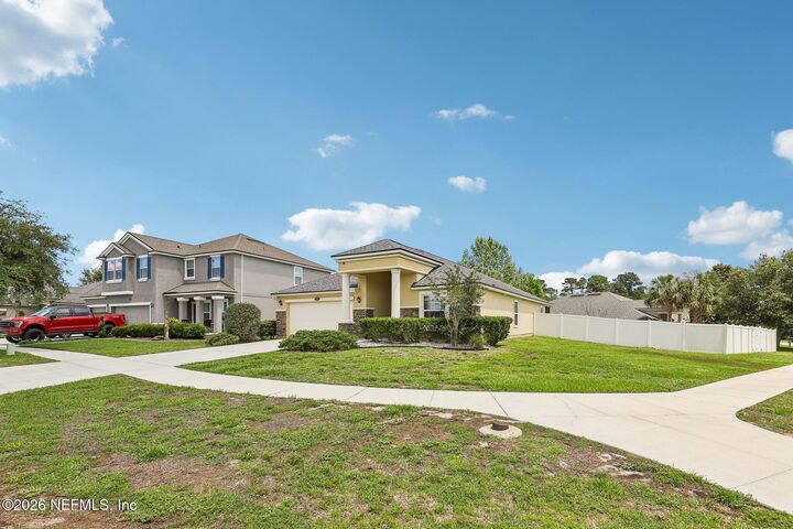 Property Photo:  3832 Great Falls Loop  FL 32068 