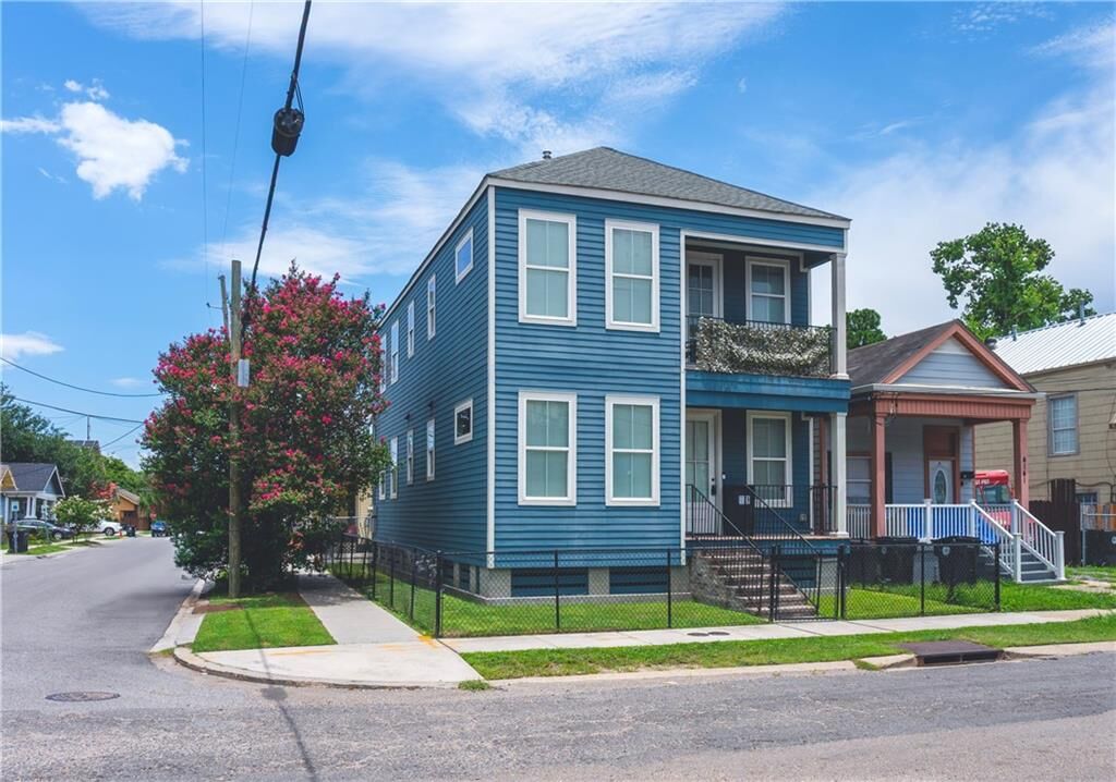 Property Photo:  4143 45 Ulloa Street  LA 70119 