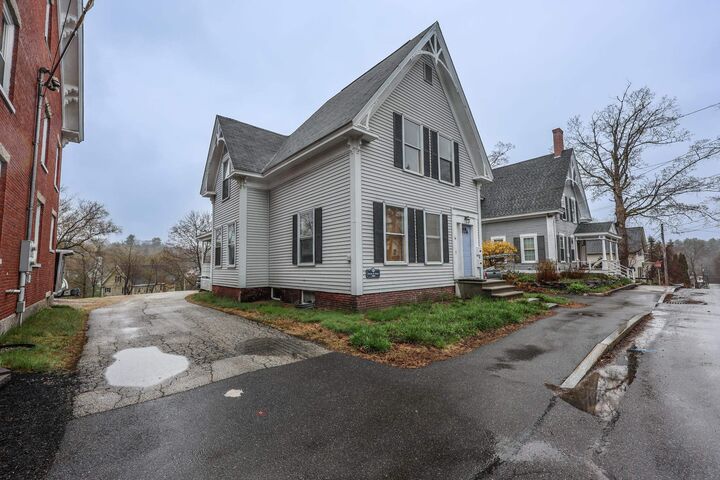 Property Photo:  14 Chestnut Street  NH 03263 