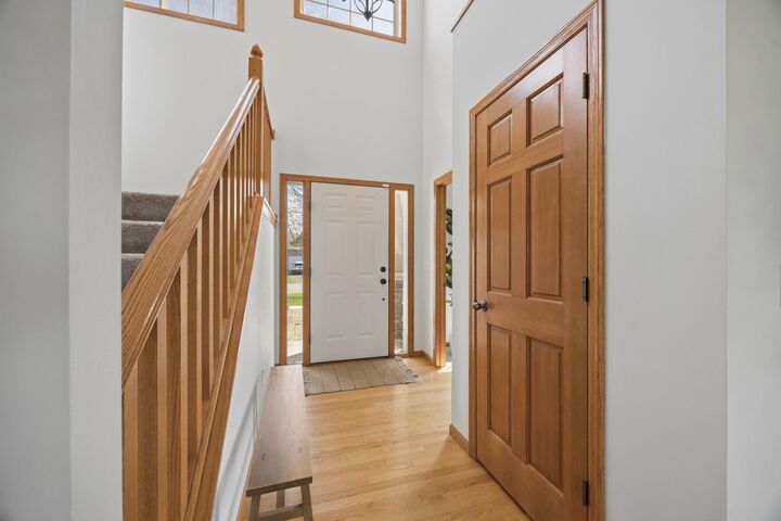 Property Photo:  6657 E Oak Drive  MN 55362 
