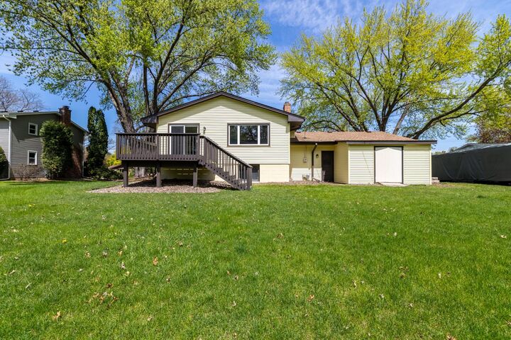Property Photo:  738 County Road B E  MN 55117 