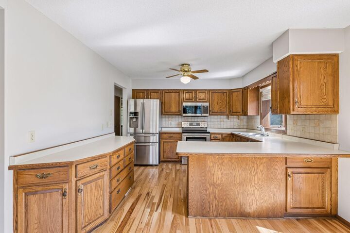 Property Photo:  16370 Division Street  MN 55043 