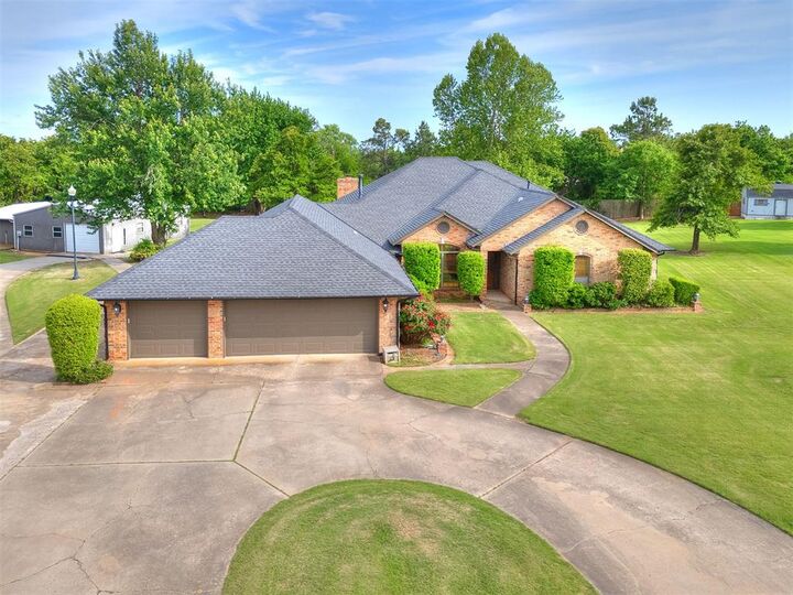 Property Photo:  10460 SE 57th Street  OK 73150 
