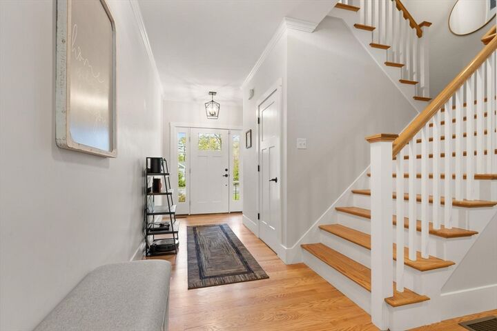 Property Photo:  9 Orchard Pl 9  MA 02035 
