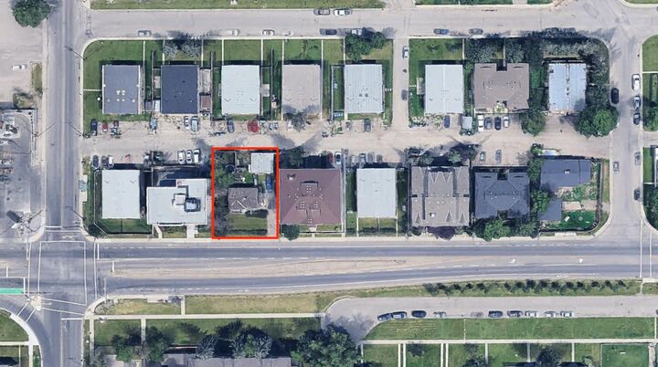 Property Photo: 7728 Bowness Road NW AB T3B 0H1