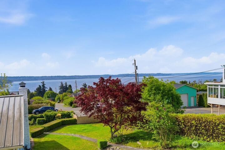 Property Photo:  21204  3rd Avenue S  WA 98198 