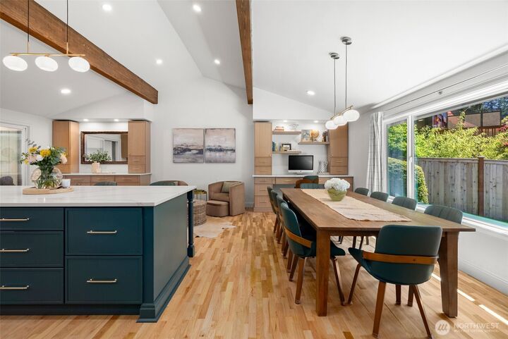 Property Photo:  7559  Dowerdell Lane W  WA 98499 